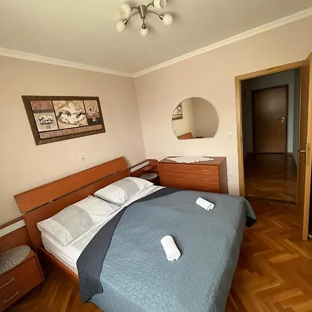 Apartman King *